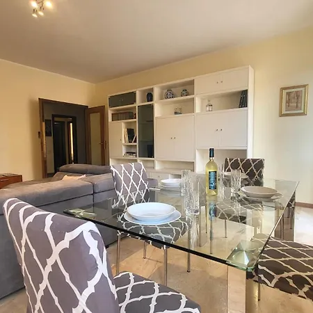 Maison Lucrezia